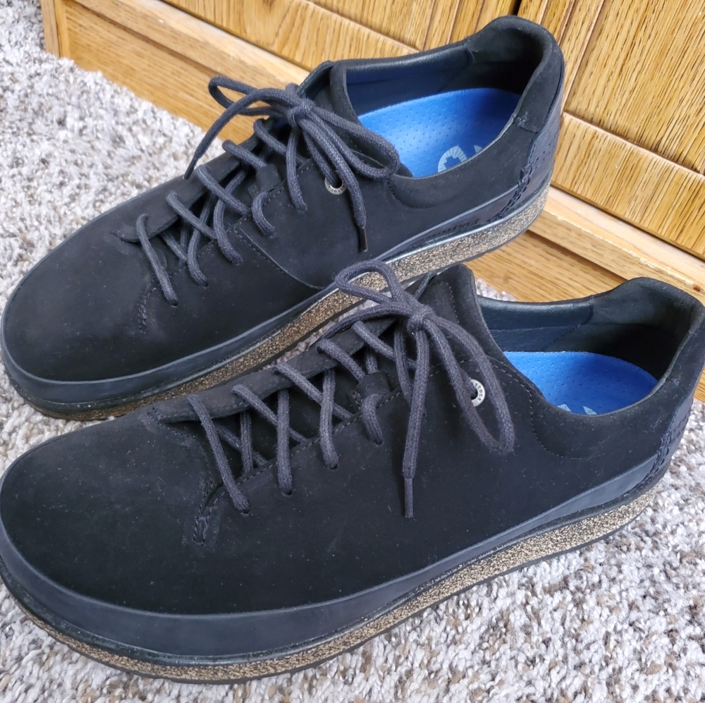 Birkenstock leather-suede athletic men's shoes black size 12 EUC